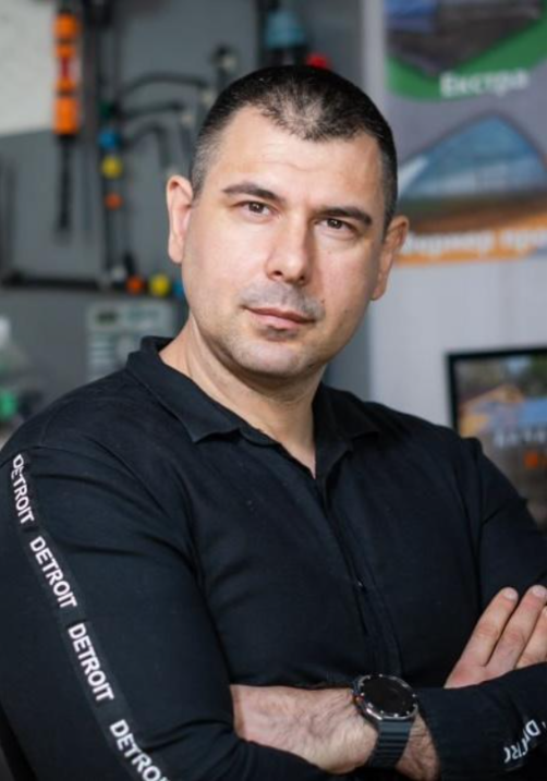 Course Staff Image #2